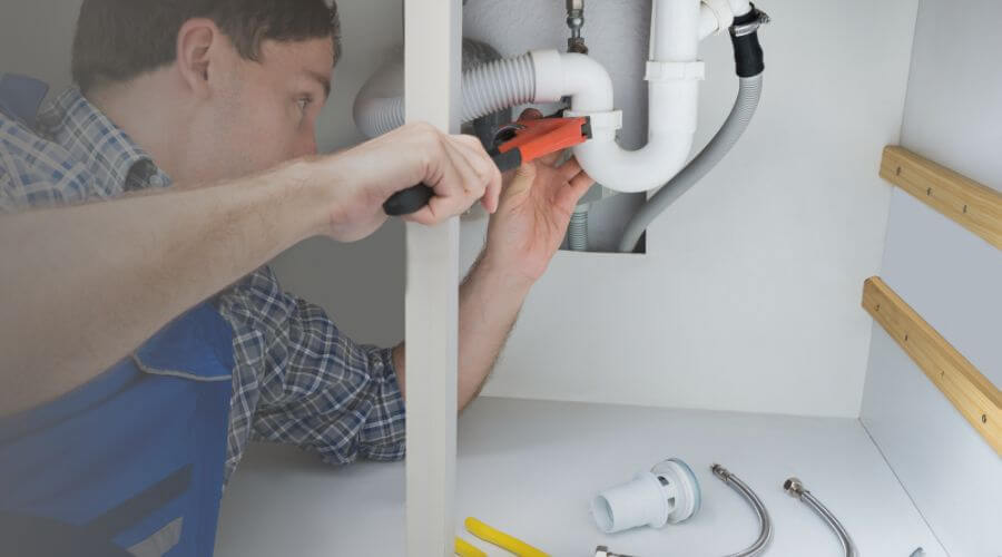 Local water heater installation in Manistique, MI